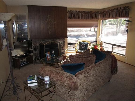 3rd image of 6806 San Dimas Ct