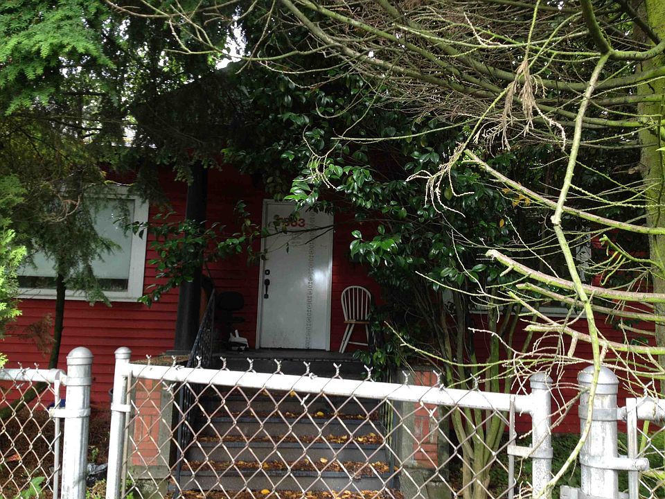 1st image of 7563 Lake City Way NE