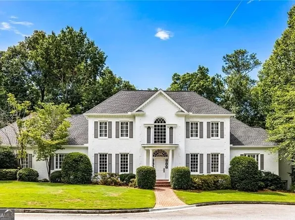 4946 Powers Ferry Rd NW, Sandy Springs, GA 30327