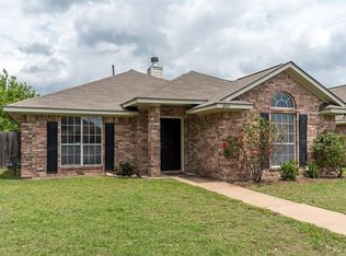2405 Carnation Ct, College Station, TX 77840