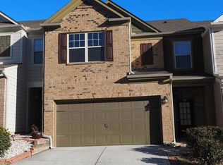 1033 Haley Woods Ln, Lawrenceville, GA 30043