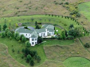 200 Rose Dr, Port Matilda, PA 16870