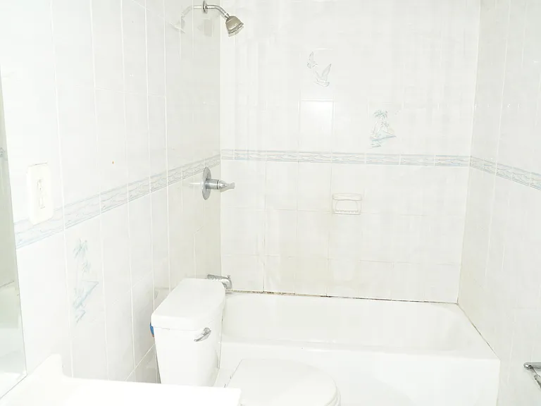 3311 SW 105th Ct — Photo 8