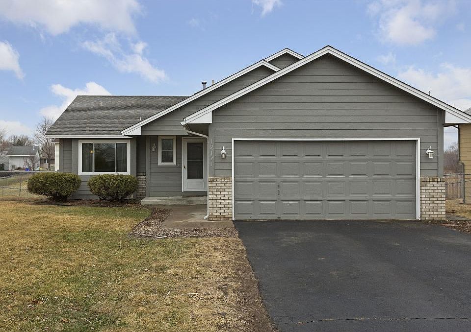 1st image of 12130 Wedgewood Dr NW