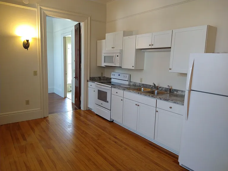 18 S Water St #2 — Photo 7