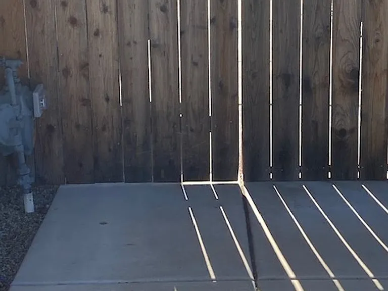 561 Amanda Ct — Photo 44