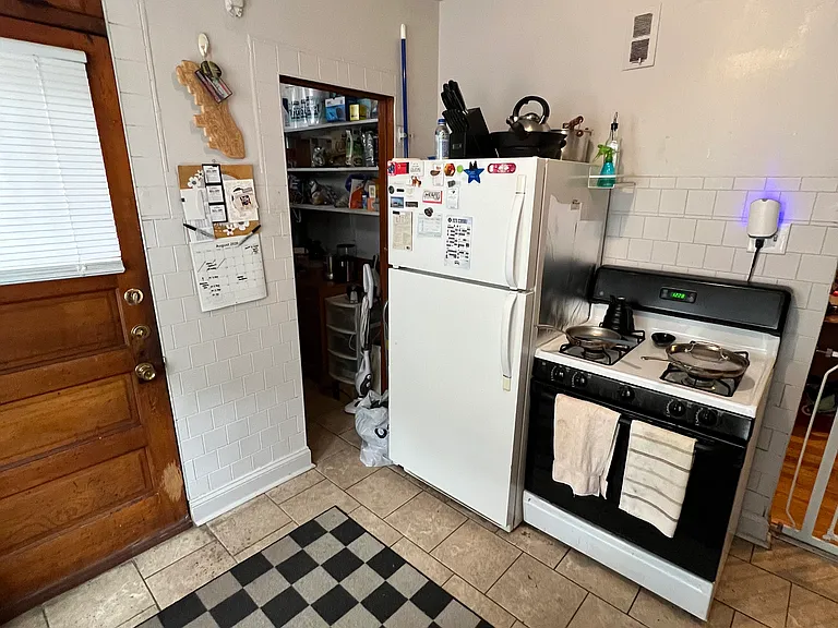3754 N Lamon Ave #1 — Photo 6