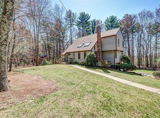 199 Saddle Hill Rd, Hopkinton, MA 01748