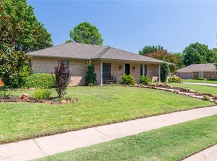 225 Carolyn Dr, Bedford, TX 76021