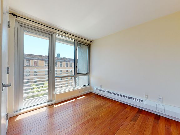 5th image of 117 Hamilton Pl #3B