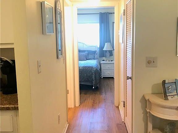 4th image of 431 Van Buren St APT A3