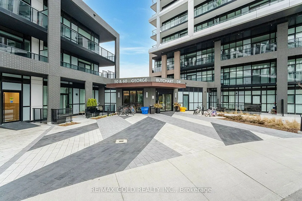 Building Photo - 50 George Butchart Dr #113