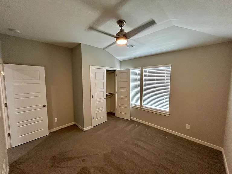 33065 W 82nd St #A — Photo 12