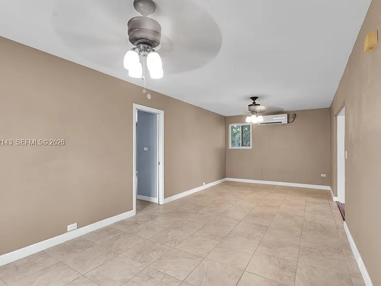 5651 NW 3rd St — Photo 9