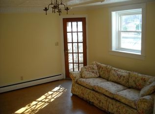 25 Main St, Kingston, NY 12401