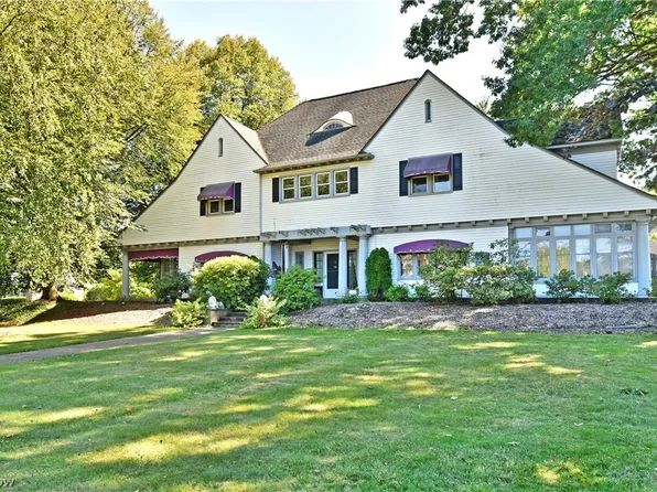 2538 E Market St, Warren, OH 44483