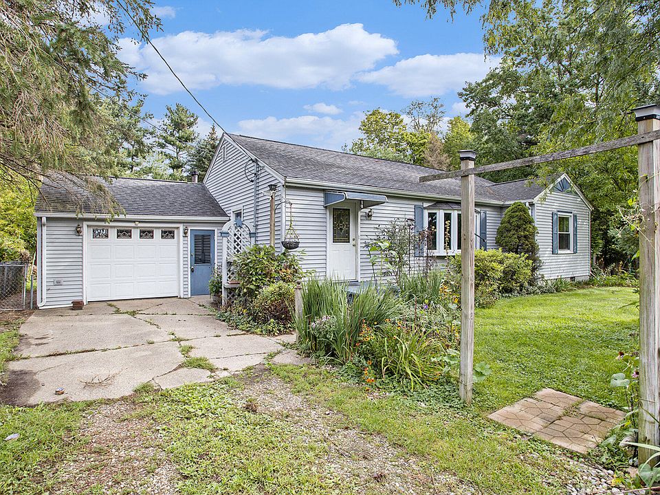 1st image of 9755 E G Ave