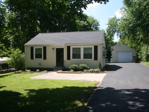 2833 Colonial Cir