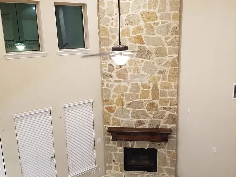 6905 Benjamin Way — Photo 10