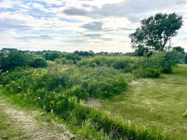 21/23 5th St, Cape Breton, NS B1A 4J3