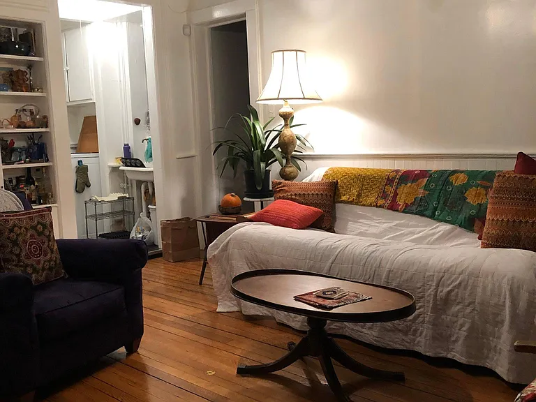 46 Pawling Ave — Photo 1