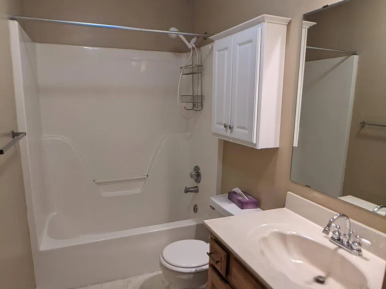 7602 W 154th Ter — Photo 39