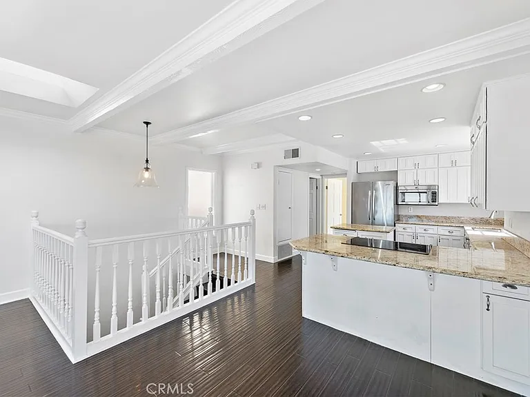 882 Acapulco St — Photo 16