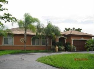 13254 SW 202nd Ter, Miami, FL 33177