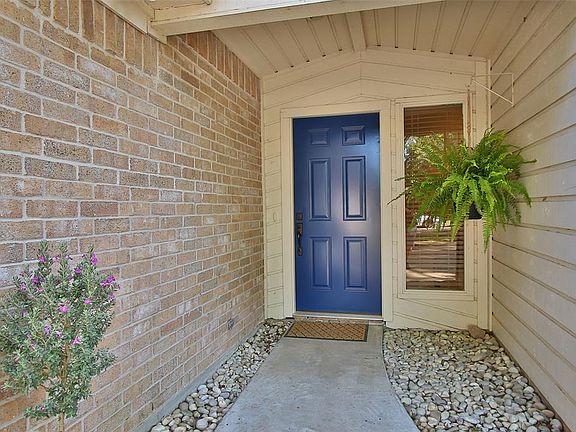 2nd image of 14903 Beechmoor Dr