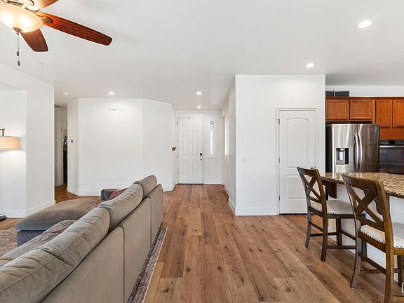 3rd image of 14511 Beach Aster Dr