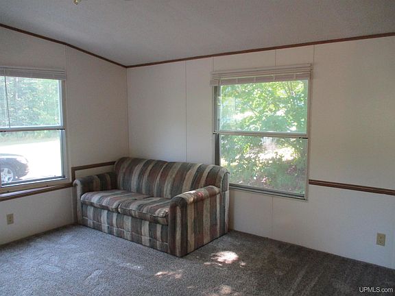 3rd image of 25283 W M64 Hwy