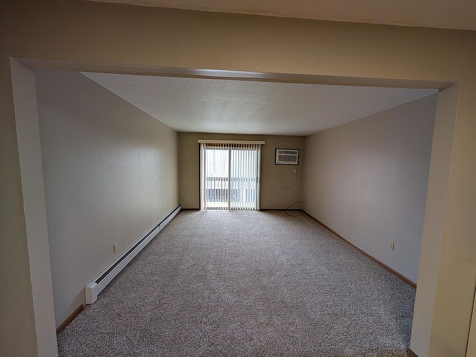 Living with private balcony