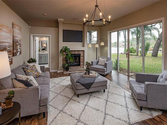 5th image of 4309 Round Lake Ct