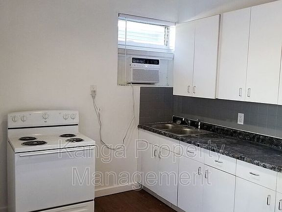 4th image of 1550B SW 23rd Ct