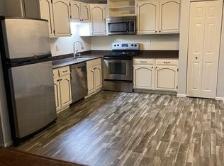 509 Monroe St APT 10, Pacific, MO 63069