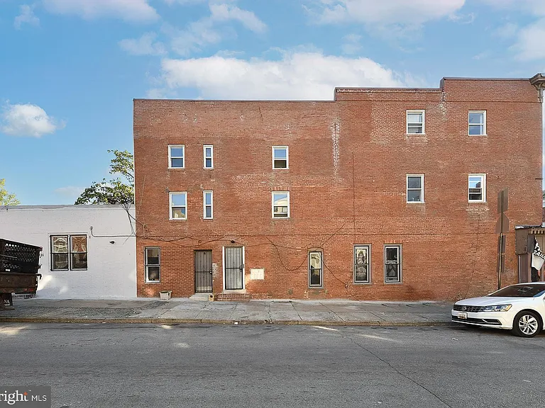 1436 W Baltimore St #2 — Photo 9