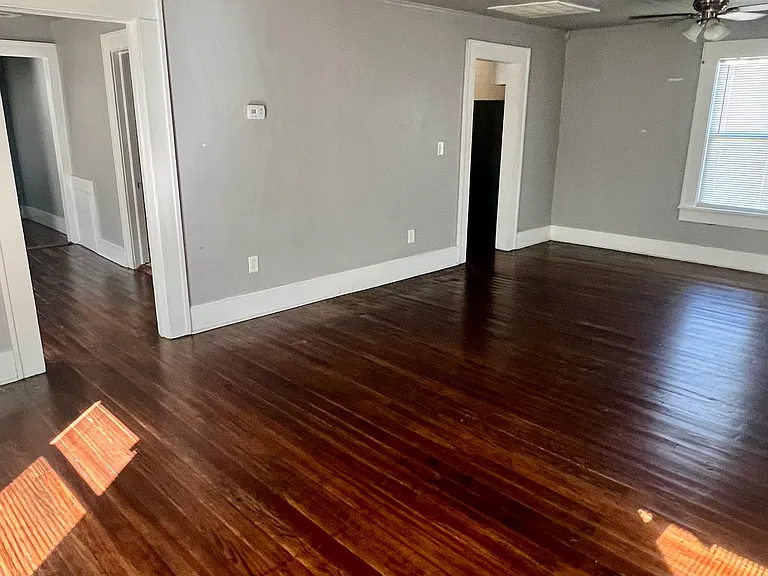 802 S Xanthus Ave — Photo 7