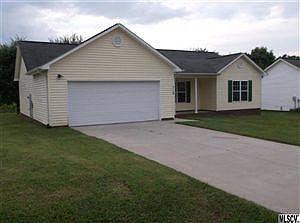 2nd image of 710 Gemcrest Dr NE