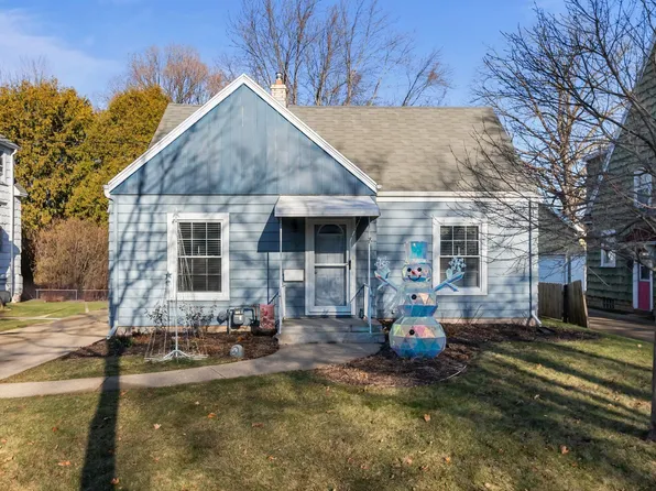 830 E Winnebago St, Appleton, WI 54911