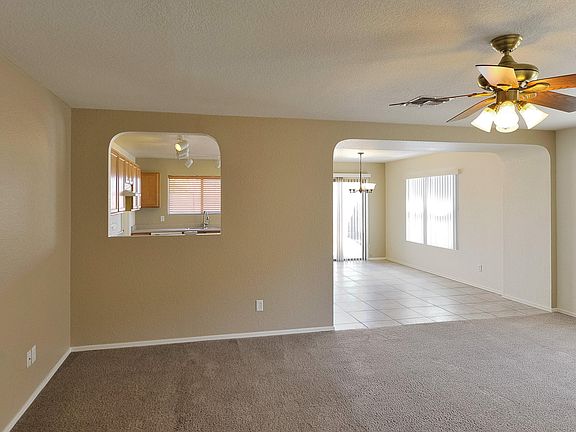 3rd image of 3428 N Oak Springs Ct