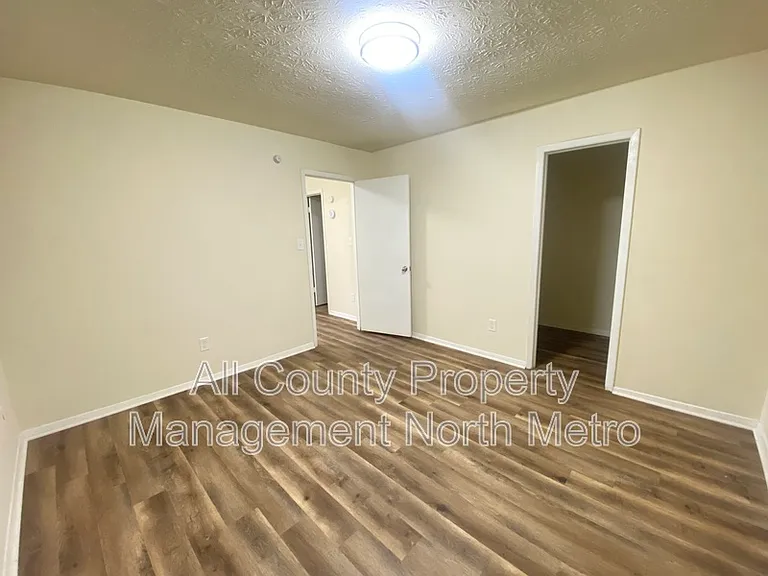 3054 Destin Cir — Photo 12