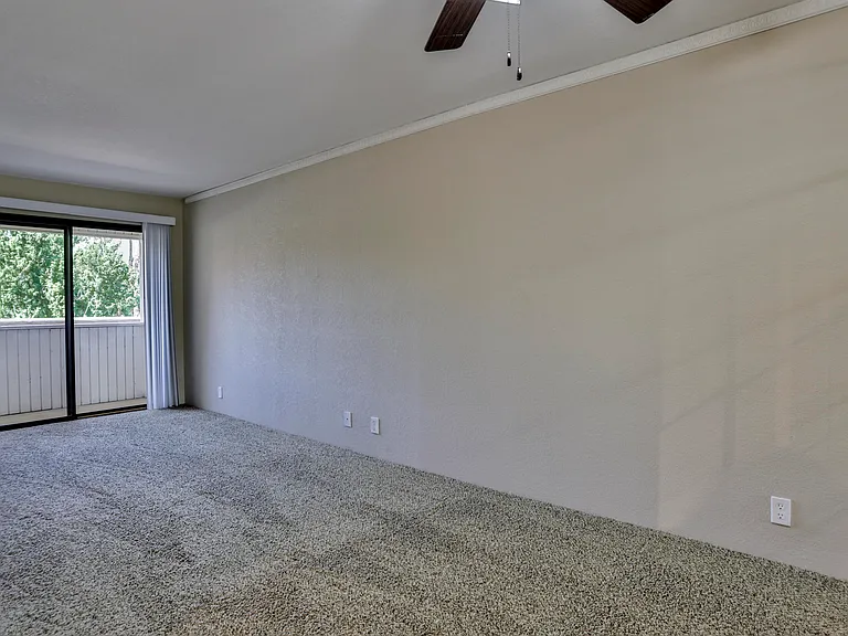 2820 N Arcadia Ct #B208 — Photo 11