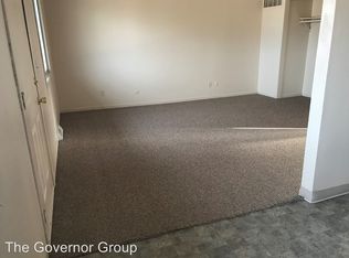601 W 61st St APT 3, Davenport, IA 52806