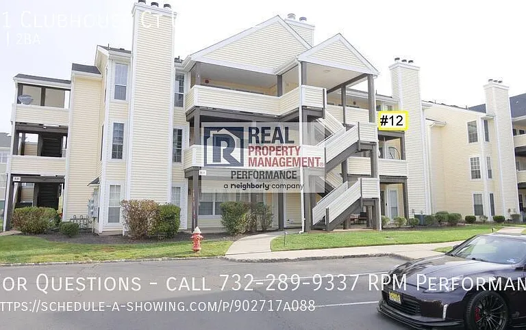 531 Clubhouse Ct #12 — Photo 1