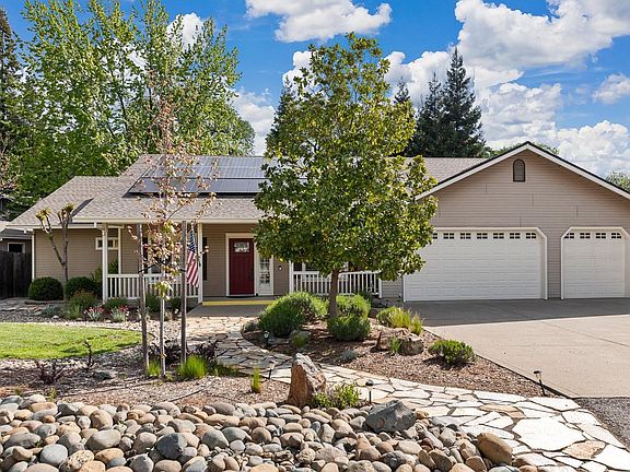 2nd image of 3080 Merrywood Cir