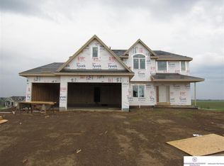 12715 S 78th St, Papillion, NE 68046