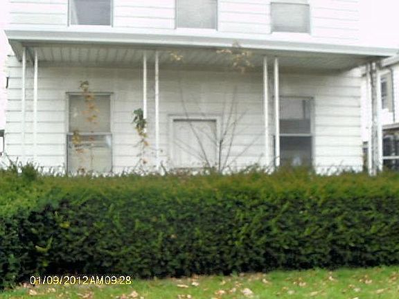 3rd image of 7849 Hamilton Ave