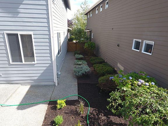 3rd image of 7813 Ingram Ln SE