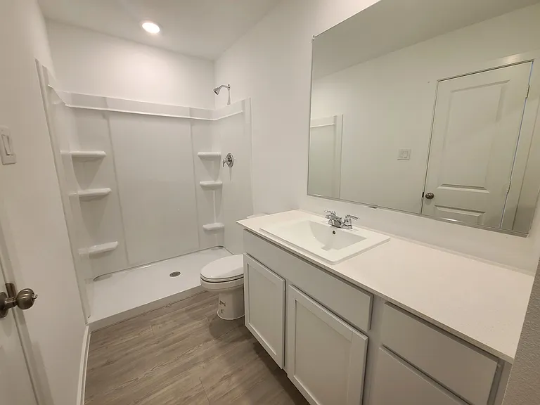 919 Blue Heron Dr — Photo 11