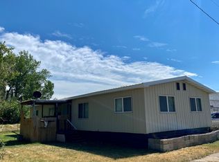 78 Castner St, Belt, MT 59412